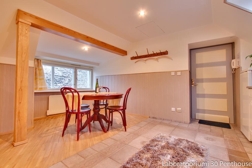 Luxury Suites - Old Town By Rikas Hotels Ταλίν Εξωτερικό φωτογραφία