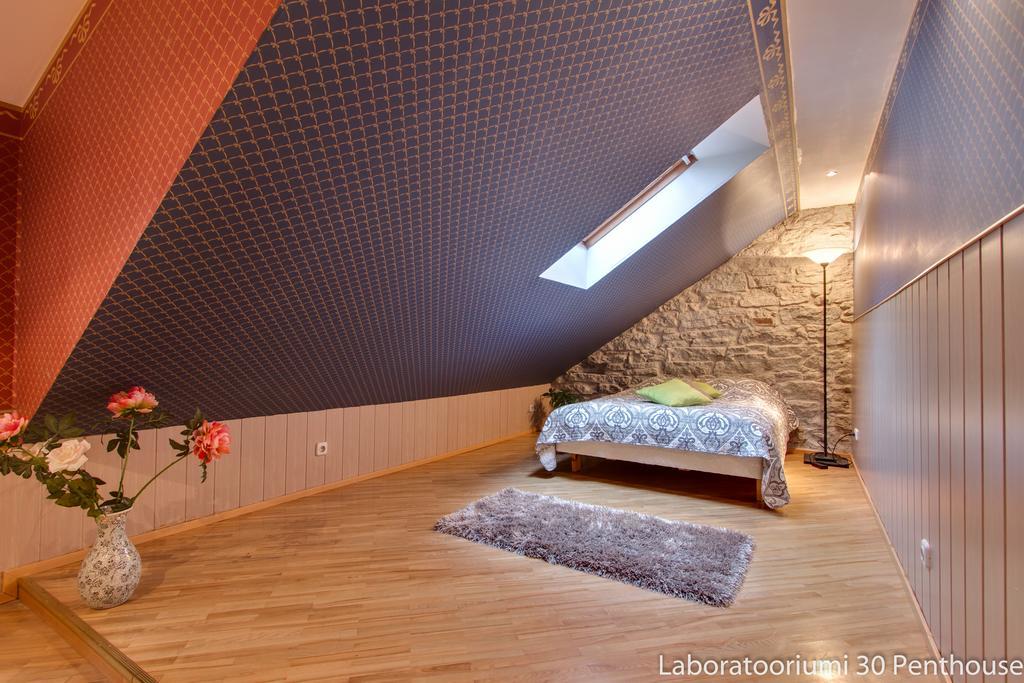 Luxury Suites - Old Town By Rikas Hotels Ταλίν Εξωτερικό φωτογραφία